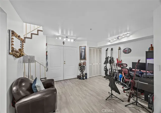 Listing Photo 4 - Condo for sale in building located at 4755 Templeton St, Los Angeles, CA 90032 - Unit #2215