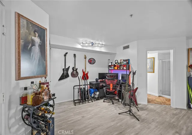 Listing Photo 5 - Condo for sale in building located at 4755 Templeton St, Los Angeles, CA 90032 - Unit #2215