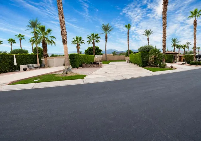Photo 2 of Manufactured home for sale at 80501 Avenue 48 #391, Indio, CA 92201 | MLS# 219152674DA | Listing updated on 2026-09-14