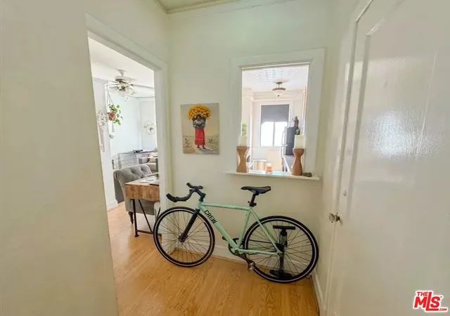 Listing Photo 5 - Condo for sale in building located at 315 W 3Rd St, Long Beach, CA 90802 - Unit #203