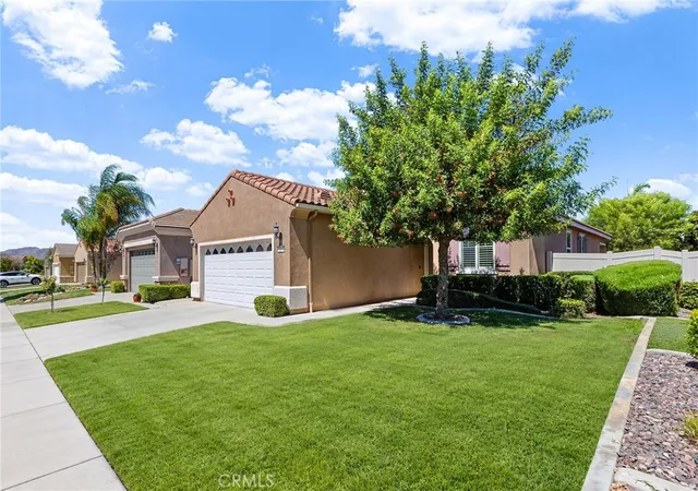 Photo 3 of Single family home for sale at 5354 Corte Cercado, Hemet, CA 92545 | MLS# SW26200692 | Listing updated on 2026-10-07