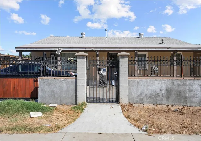 Photo 3 of Sale Pending at 332 W 11th Street, Perris, CA 92570 | MLS# IV26200777 | Listing updated on 2026-10-30