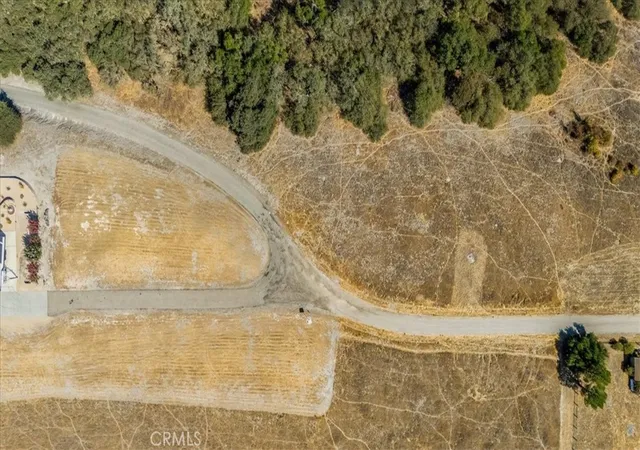 Photo 2 of Land for sale at 350 Robles Rd, Paso Robles, CA 93446 | MLS# SC26200866 | Listing updated on 2026-09-16