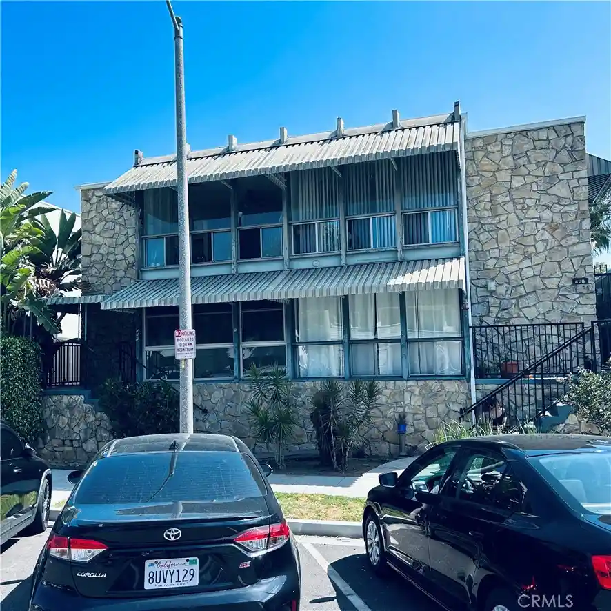 Photo 1 of Condo for sale at 438 #2 Cedar, Long Beach, CA 90802 | MLS# OC26198476 | Listing updated on 2026-10-16