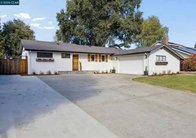 Photo 1 of Single family home for sale at 1441 Center Ave, Martinez, CA 94553 | MLS# 41148201 | Listing updated on 2026-10-10