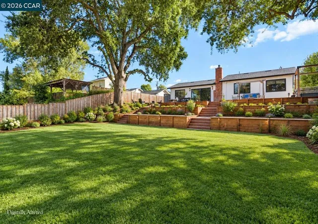 Photo 2 of Single family home for sale at 1441 Center Ave, Martinez, CA 94553 | MLS# 41148201 | Listing updated on 2026-10-10