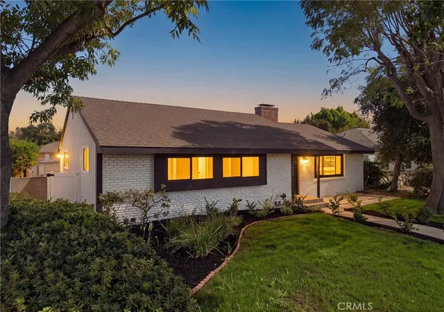Photo 3 of Single family home for sale at 15043 Tuba, Mission Hills, CA 91345 | MLS# GD26200991 | Listing updated on 2026-10-08