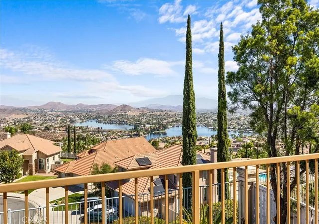 Photo 1 of Single family home for sale at 16 Del Torino, Lake Elsinore, CA 92532 | MLS# SW26200928 | Listing updated on 2026-10-31