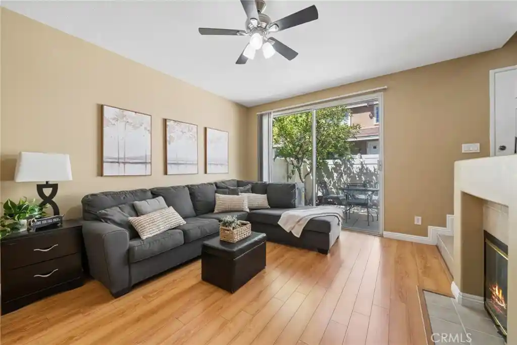 Listing Photo 1 - Condo for sale in 965 S Billings located at 965 S Billings, Anaheim, CA 92808 - Unit 965 S Billings