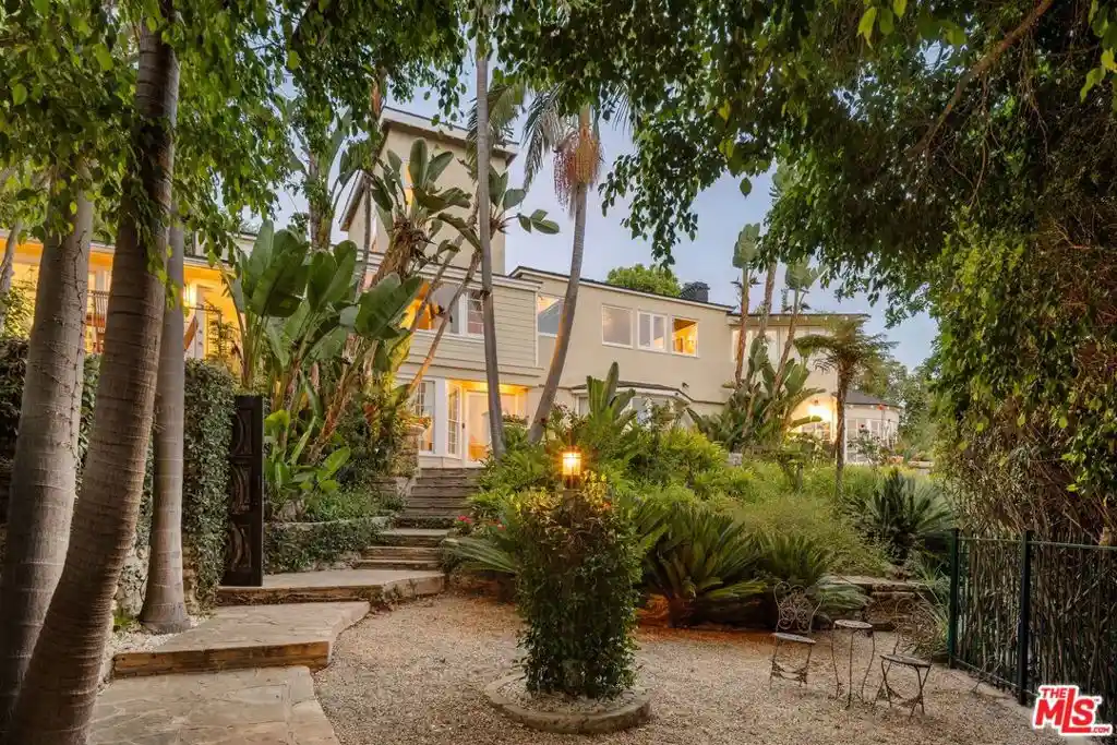Photo 1 of Single family home for sale at 1454 Blueridge Dr, Beverly Hills, CA 90210 | MLS# 26982151 | Listing updated on 2026-10-23