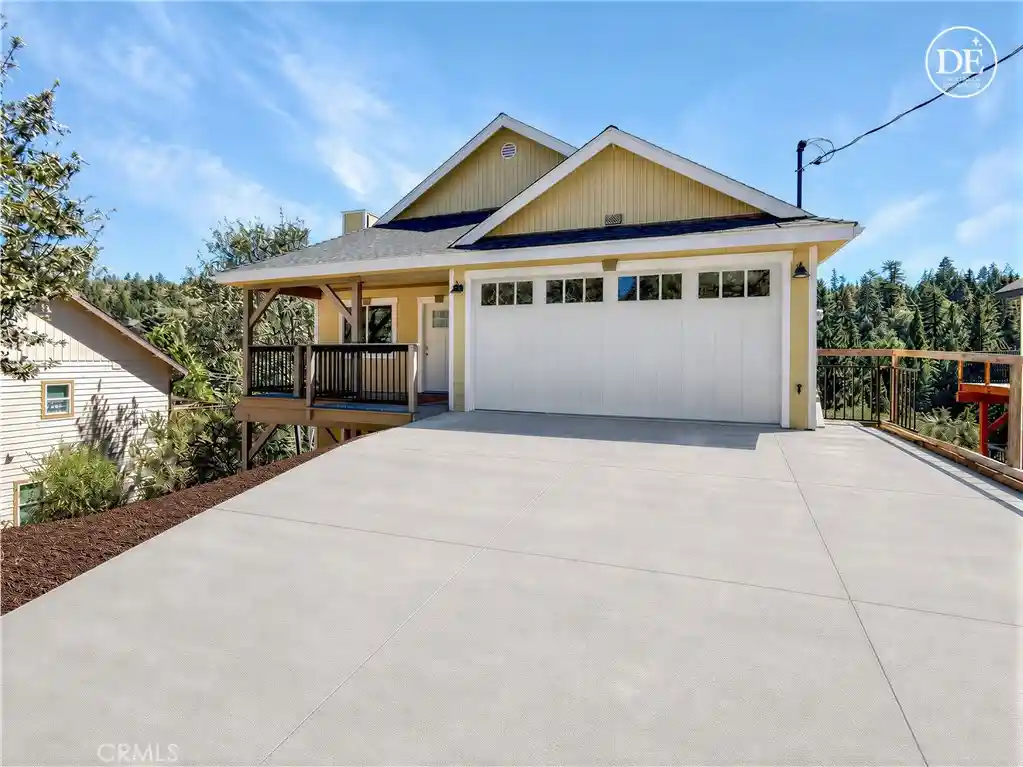 Single family home for sale at 26885 Modoc Ln, Lake Arrowhead, CA 92352 | MLS# AR26201068 | Listing updated on 2026-10-26