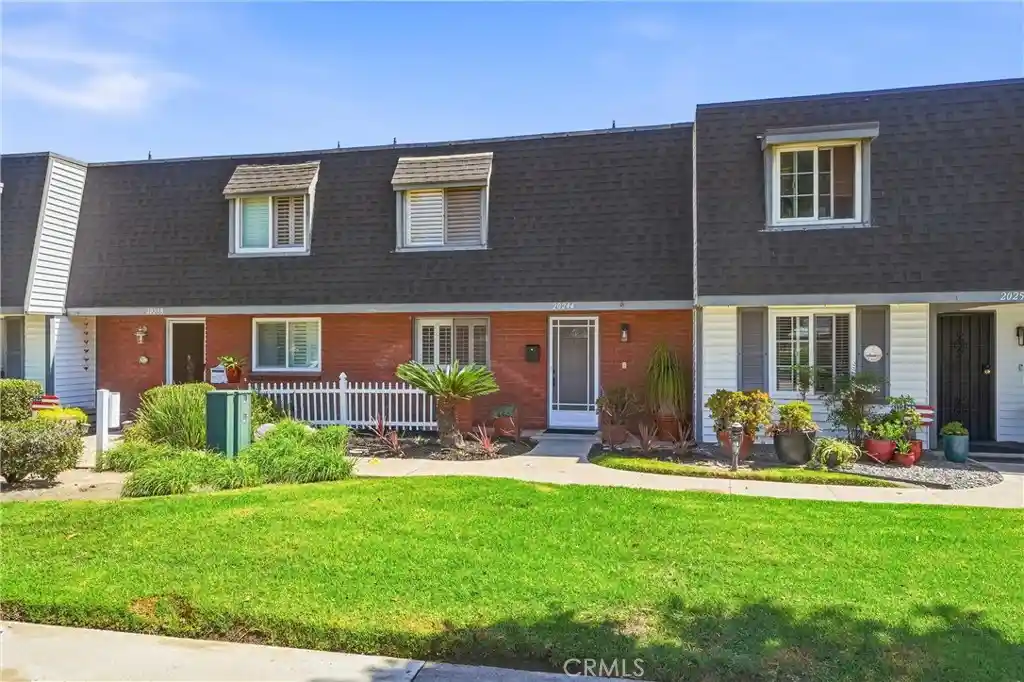 Photo 1 of Single family home for sale at 20244 Magnolia St, Huntington Beach, CA 92646 | MLS# OC26190676 | Listing updated on 2026-10-25