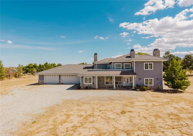 Photo 2 of Single family home for sale at 32314 121st Street E, Pearblossom, CA 93553 | MLS# GD26201195 | Listing updated on 2026-10-11
