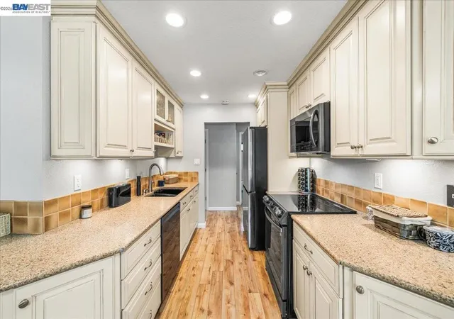 Photo 1 of Condo for sale at 9025 Alcosta Blvd #259, San Ramon, CA 94583 | MLS# 41148227 | Listing updated on 2026-09-24