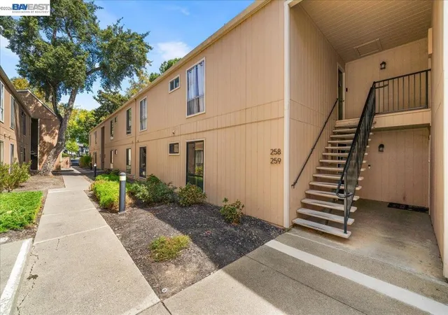 Photo 3 of Condo for sale at 9025 Alcosta Blvd #259, San Ramon, CA 94583 | MLS# 41148227 | Listing updated on 2026-09-24