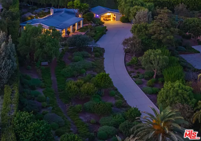 Photo 41 of Single family home for sale at 28901 Boniface Dr, Malibu, CA 90265 | MLS# 26987977 | Listing updated on 2026-09-23