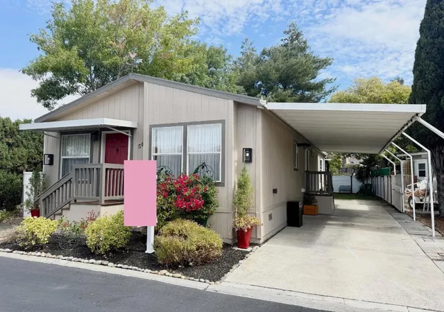 Photo 2 of Sale Pending at 541 Weatherly Dr #541, San Jose, CA 95134 | MLS# ML82061229 | Listing updated on 2026-10-05