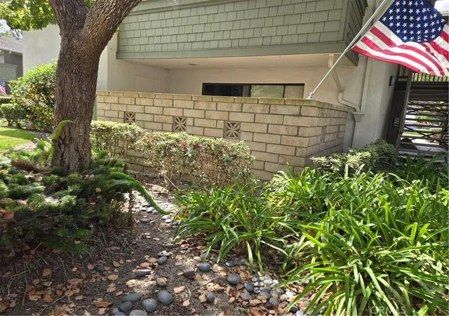 Photo 2 of Condo for sale at 8566 Van Ness Ct #22C, Huntington Beach, CA 92646 | MLS# OC26201448 | Listing updated on 2026-10-09