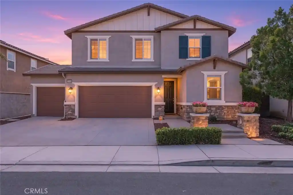 Photo 1 of Sale Pending at 29108 Basswood, Lake Elsinore, CA 92530 | MLS# IG26201441 | Listing updated on 2026-10-21