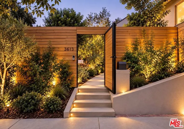 Photo 2 of Single family home for sale at 3613 Lankershim Blvd, Los Angeles, CA 90068 | MLS# 26988187 | Listing updated on 2026-10-06