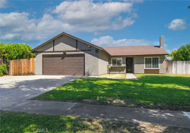 Photo 2 of Single family home for sale at 1412 Frances St, Redlands, CA 92374 | MLS# CV26201179 | Listing updated on 2026-10-11