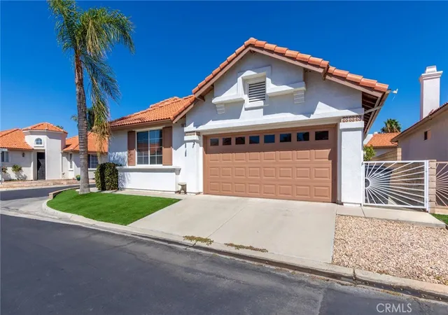 Photo 4 of Sale Pending at 650 Bermuda Dr, Hemet, CA 92543 | MLS# SW26201541 | Listing updated on 2026-10-05