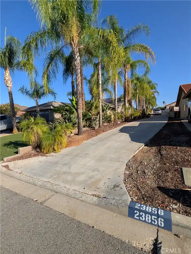 Photo 1 of Sale Pending at 23856 Outrigger, Canyon Lake, CA 92587 | MLS# DW26201574 | Listing updated on 2026-10-22