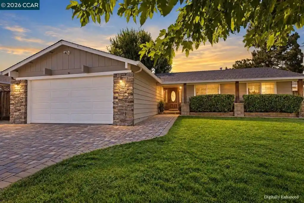 Single family home for sale at 3912 Elkwood Ct, Concord, CA 94519 | MLS# 41148276