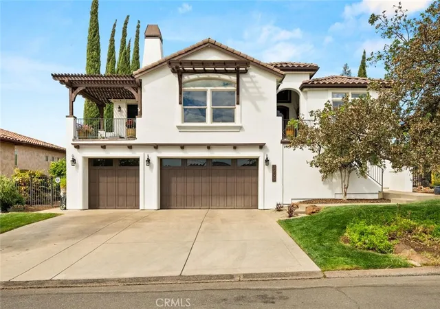 Single family home for sale at 3290 Summit Ridge Ter, Chico, CA 95928 | MLS# SN26201417