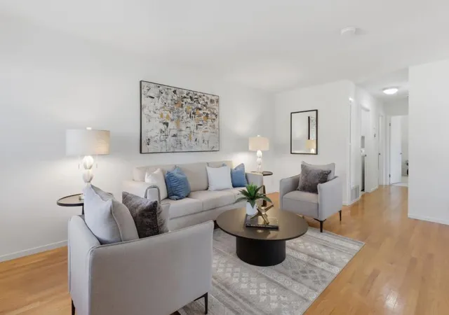 Photo 2 of Condo for sale at 410 Colony Crst Dr, San Jose, CA 95123 | MLS# ML82061288 | Listing updated on 2026-10-11