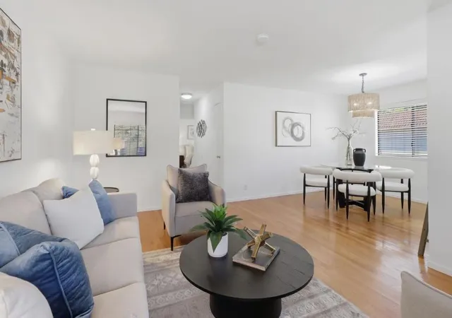 Photo 3 of Condo for sale at 410 Colony Crst Dr, San Jose, CA 95123 | MLS# ML82061288 | Listing updated on 2026-10-11