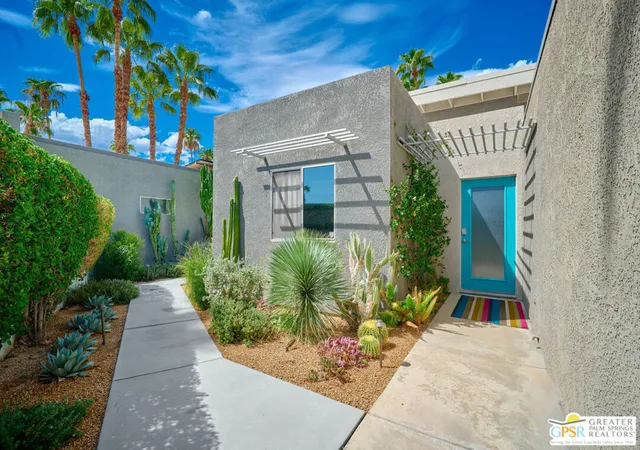 Photo 3 of Single family home for sale at 671 Dunes Ct, Palm Springs, CA 92264 | MLS# 26987645PS | Listing updated on 2026-09-22