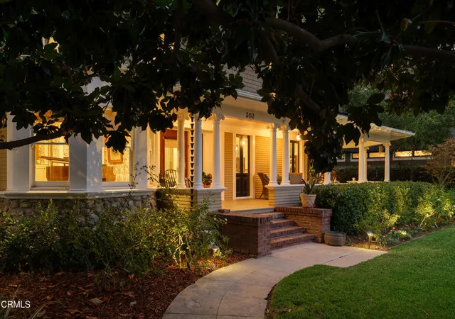 Photo 3 of Sale Pending at 303 Markham Pl, Pasadena, CA 91105 | MLS# P1-28840 | Listing updated on 2026-10-10