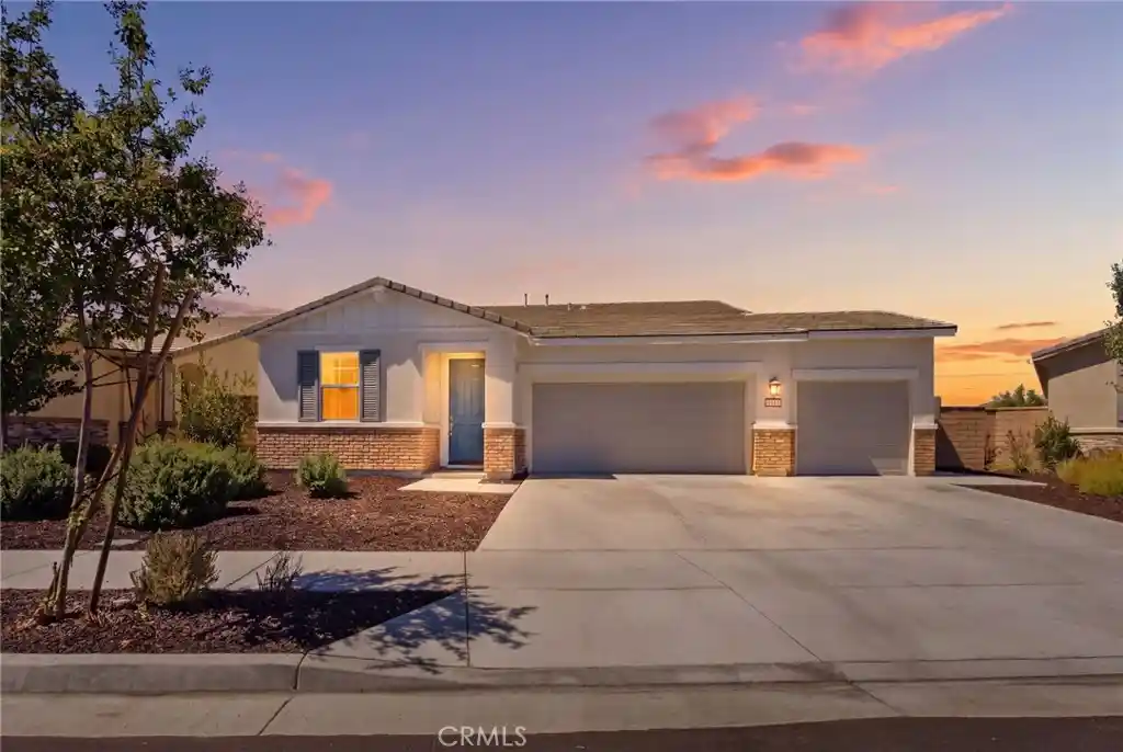Photo 1 of Single family home for sale at 1919 Rodeo, Hemet, CA 92545 | MLS# SW26201648 | Listing updated on 2026-10-26
