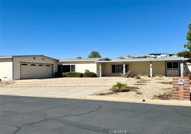 Photo 1 of Manufactured home for sale at 38534 Via Amarilla, Murrieta, CA 92563 | MLS# PW26200020 | Listing updated on 2026-10-09