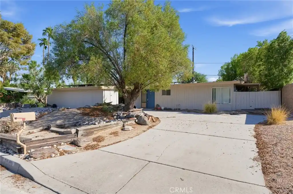 Photo 1 of Single family home for sale at 74401 Peppergrass, Palm Desert, CA 92260 | MLS# SW26201962 | Listing updated on 2026-10-29