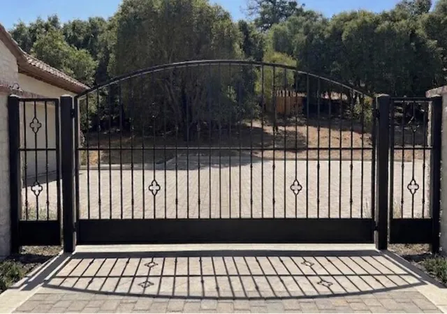 Photo 3 of Mansion for sale at 18540 Quito Grv Ct, Saratoga, CA 95070 | MLS# ML82061326 | Listing updated on 2026-10-11