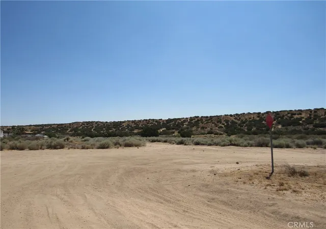 Photo 2 of Land for sale at 0 Middleton Ave, Hesperia, CA 92345 | MLS# HD26202036 | Listing updated on 2026-09-15