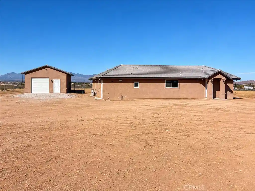 Photo 1 of Single family home for sale at 14100 Nightshade, Apple Valley, CA 92307 | MLS# IV26199444 | Listing updated on 2026-10-22