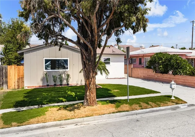 Photo 3 of Sale Pending at 14609 Cavette, Baldwin Park, CA 91706 | MLS# CV26202100 | Listing updated on 2026-10-01