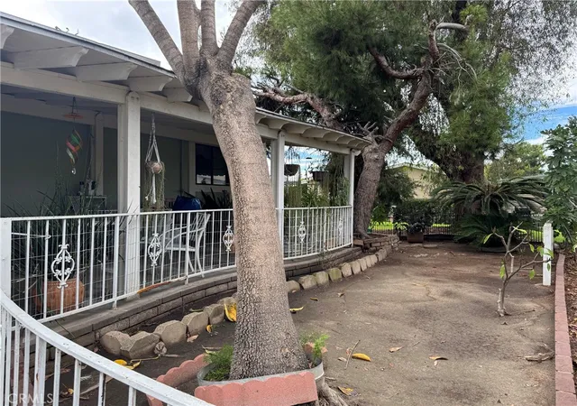 Photo 3 of Manufactured home for sale at 1919 Coronet Ave #218, Anaheim, CA 92801 | MLS# CV26202109 | Listing updated on 2026-09-28