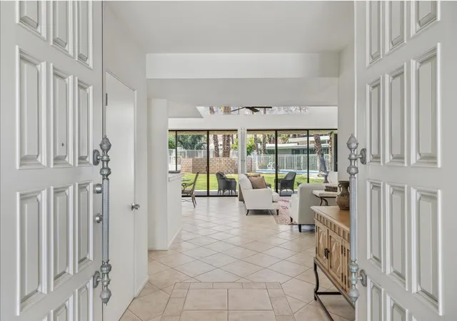 Listing Photo 1 - Condo for sale in building located at 1575 Toledo Cir, Palm Springs, CA 92264 - Unit #