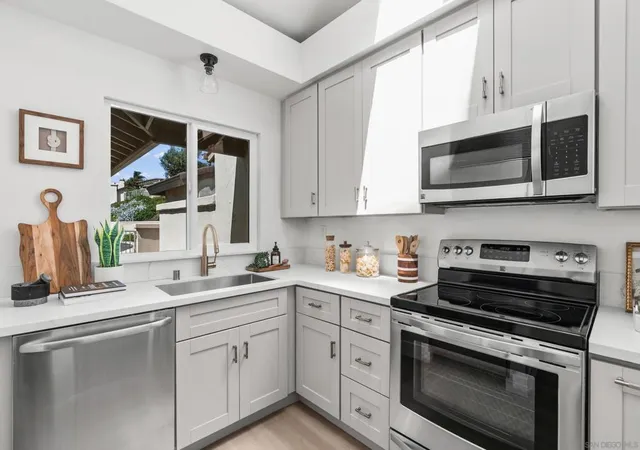 Photo 3 of Townhouse for sale at 4849 Flying Cloud Way, Carlsbad, CA 92008 | MLS# 260022596SD | Listing updated on 2026-10-08