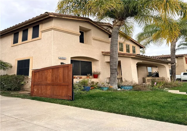Photo 3 of Single family home for sale at 41909 Black Mountain, Murrieta, CA 92562 | MLS# SW26197597 | Listing updated on 2026-09-30