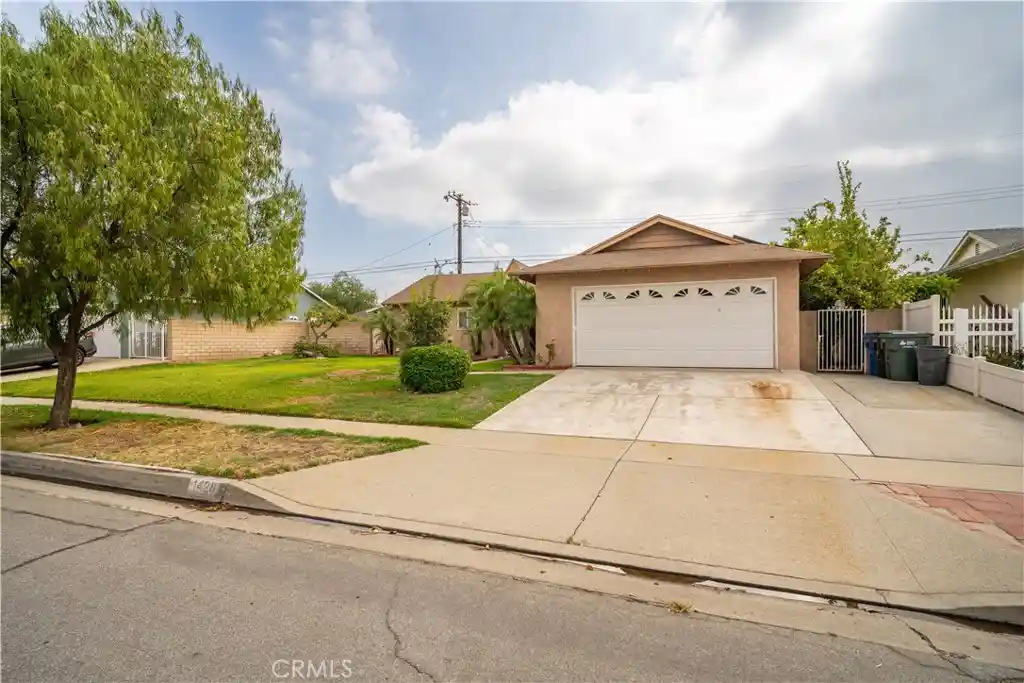 Photo 1 of Single family home for sale at 1428 S Farber Ave, Glendora, CA 91740 | MLS# CV26196136 | Listing updated on 2026-10-24