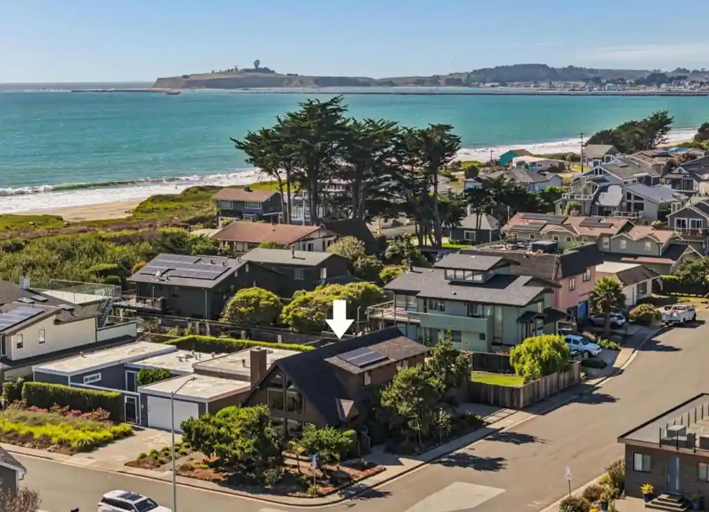 Photo 1 of Single family home for sale at 213 Roosevelt Blvd, Half Moon Bay, CA 94019 | MLS# ML82061370 | Listing updated on 2026-10-30