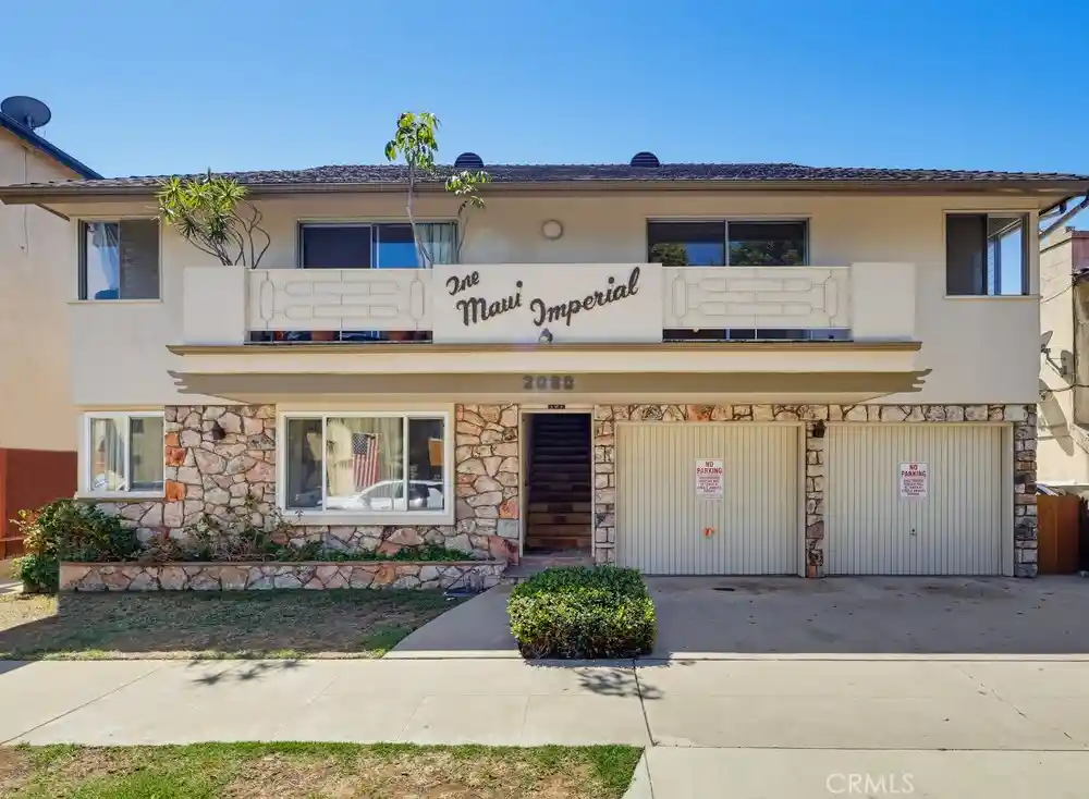 Photo 1 of Condo for sale at 2060 East 3rd #6, Long Beach, CA 90814 | MLS# PW26202297 | Listing updated on 2026-10-16