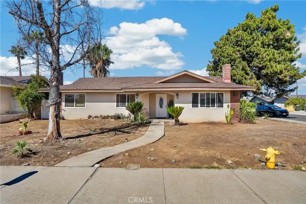 Photo 1 of Single family home for sale at 27307 Cloudrest, Hemet, CA 92544 | MLS# DW26202123 | Listing updated on 2026-10-24