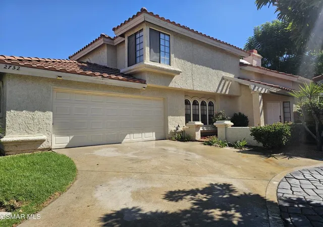 Townhouse for sale at 2752 Annandale Ln, Simi Valley, CA 93063 | MLS# 226004406