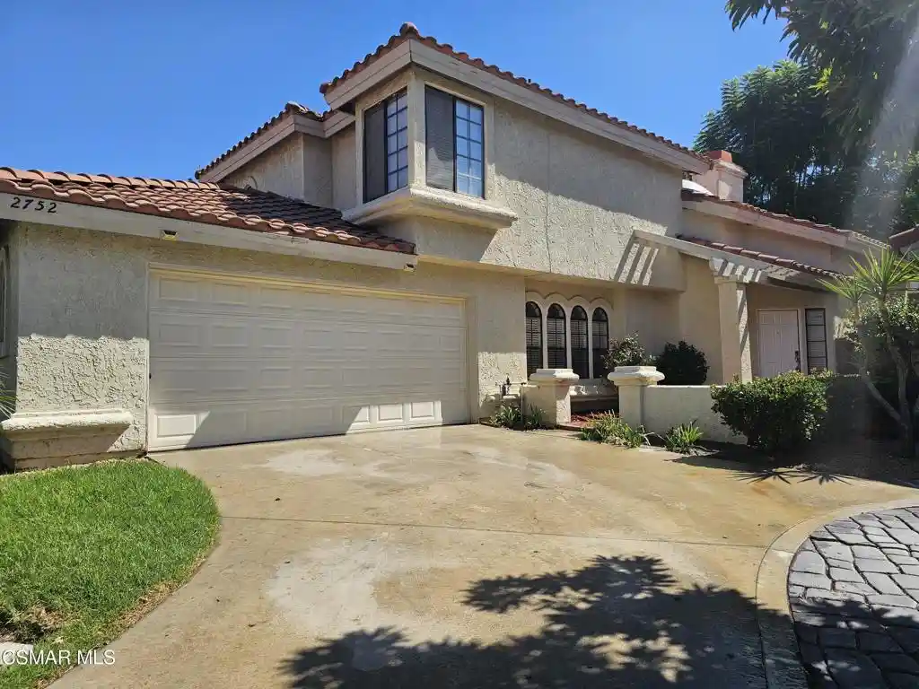 Townhouse for sale at 2752 Annandale Ln, Simi Valley, CA 93063 | MLS# 226004406